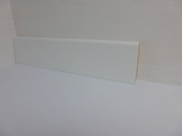 Sockelleiste weiß lackiert 16x50mm