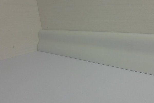 Sockelleiste weiß lackiert 19x40mm