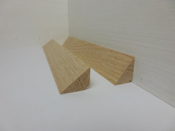 Dreikantleiste / Schwellenleiste aus Eiche in 15x21mm